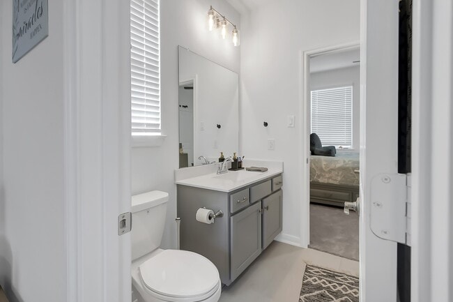 Building Photo - 212 Cider Gum Pl