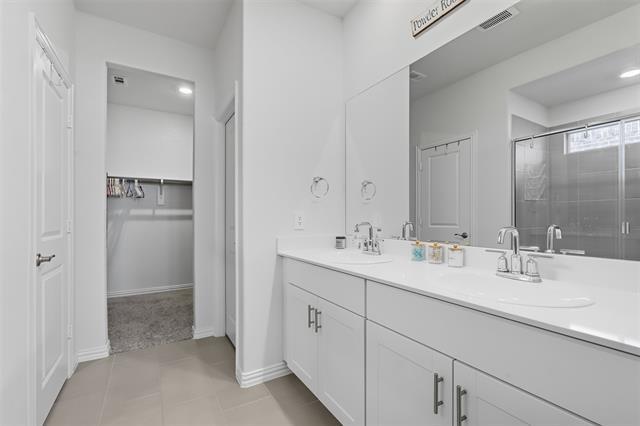 Building Photo - 3004 Brittlebush Dr