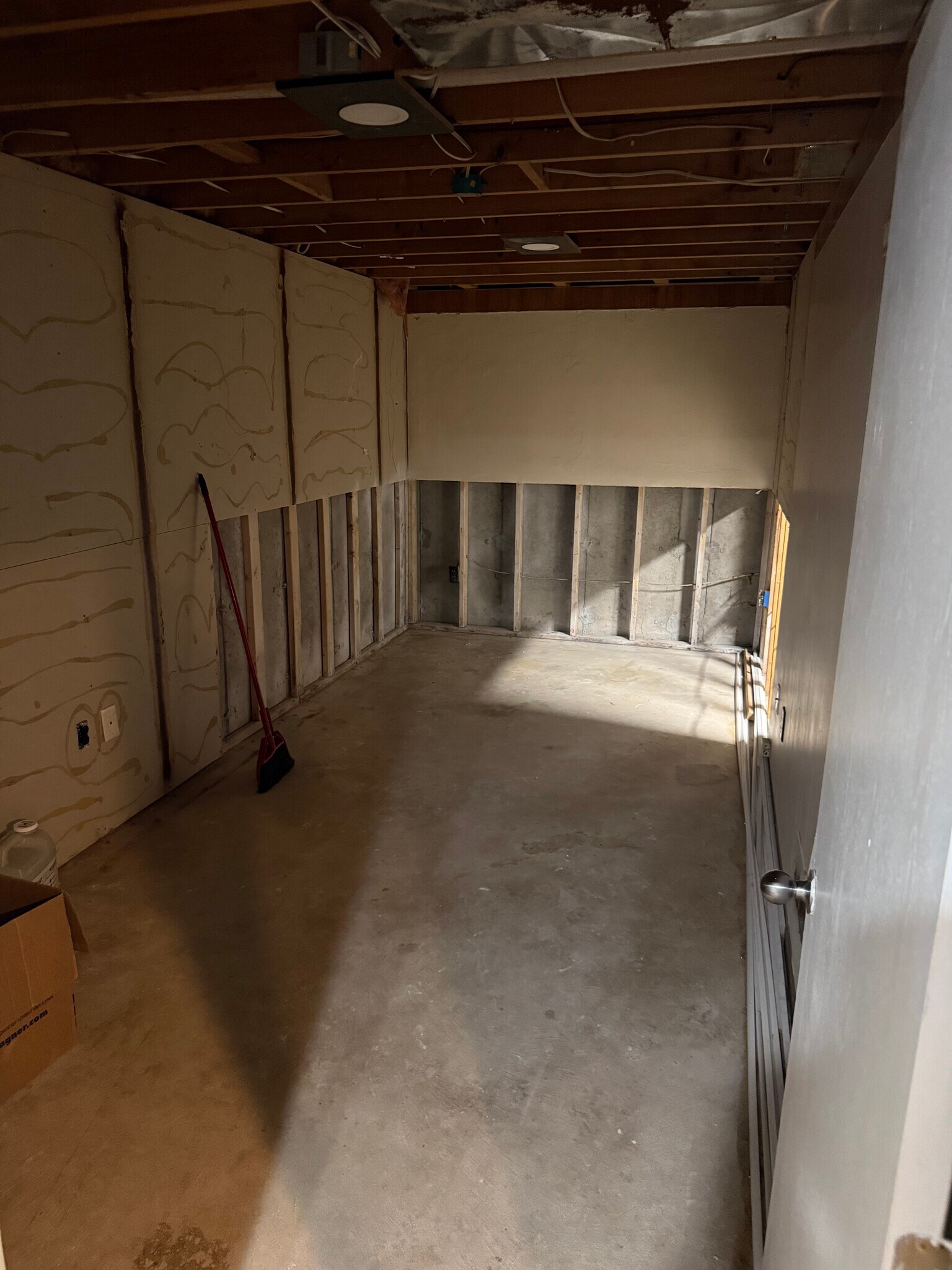 Building Photo - 228 Swanton Rd