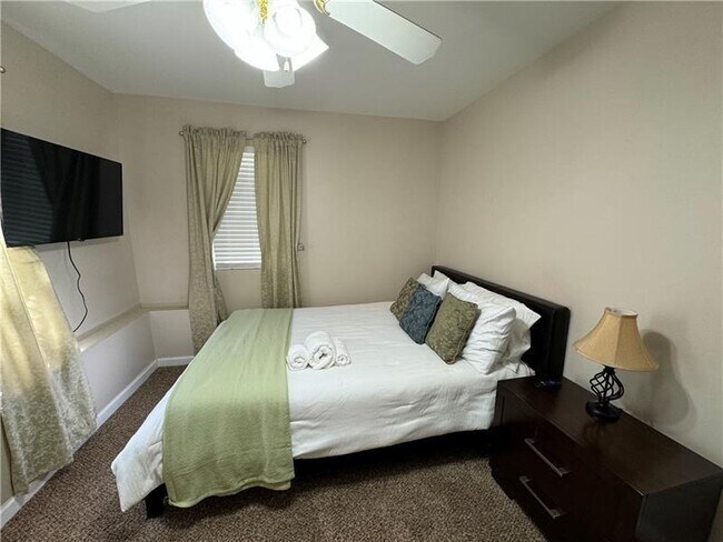 Building Photo - 415 Holland Springs Dr NW