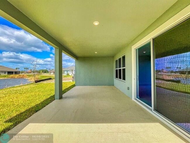 Building Photo - 1724 Middlebury Drive