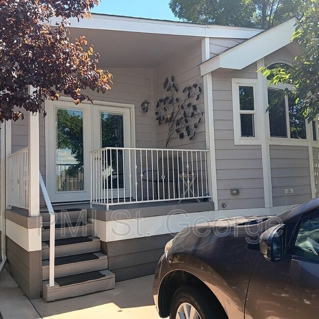 Building Photo - 55 Cinder St