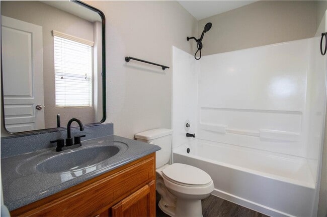 Building Photo - 16787 Mammoth Springs Dr