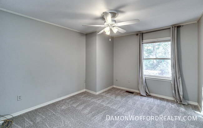 Building Photo - 1435 Roxbury Ct