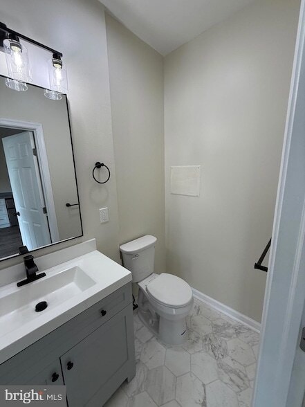 Building Photo - 9887 Deer Run