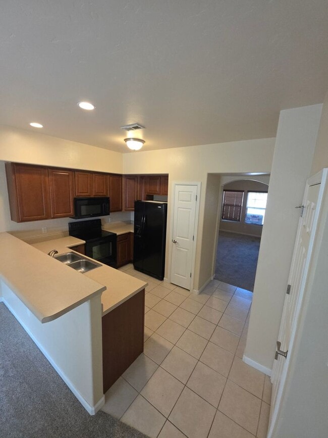 Building Photo - 2481 Thunder Mountain Drive