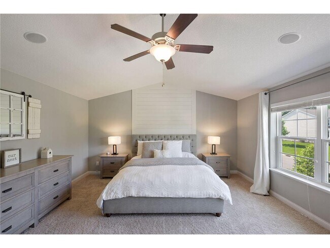 Building Photo - 5596 Orchard Cove
