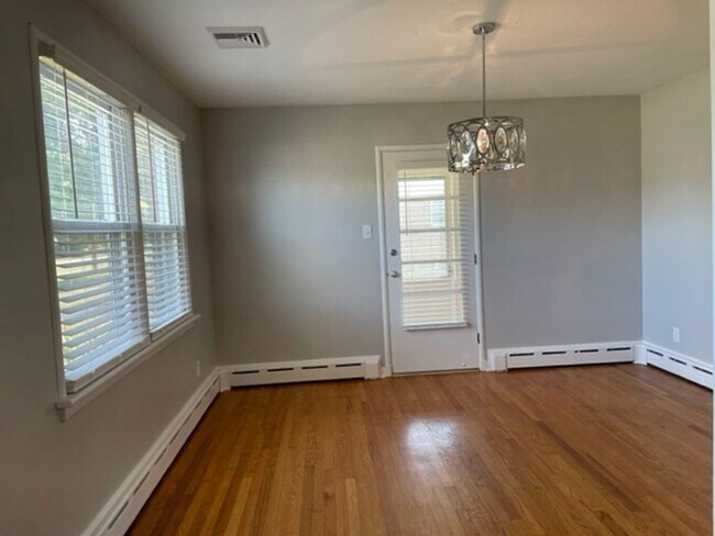 Building Photo - Ranch Single Family House For Rent In Cumb...