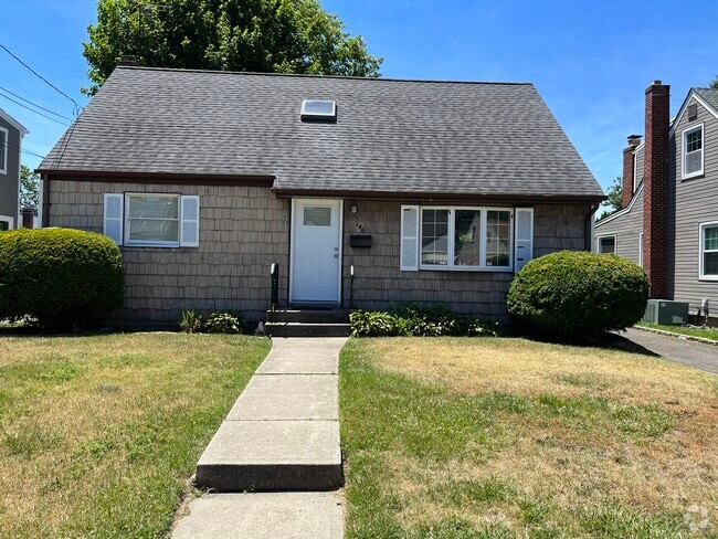 Building Photo - 146 Walton Ave