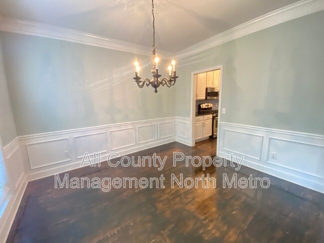 Building Photo - 10915 Kimball Crest Dr