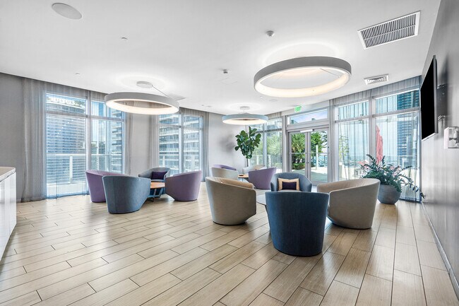 Building Photo - 1100 S Miami Ave