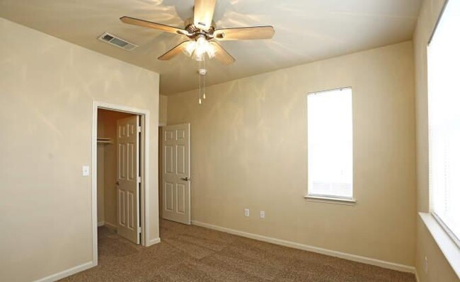 Building Photo - 2 bedroom in Coppell TX 75019