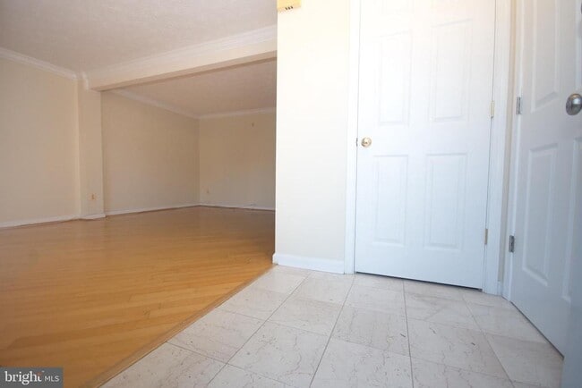 Building Photo - 7993 Tyson Oaks Cir