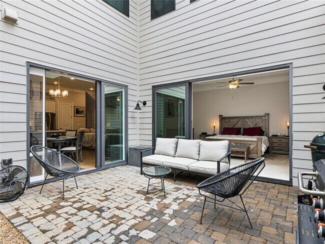 Building Photo - 775 Stickley Oak Way