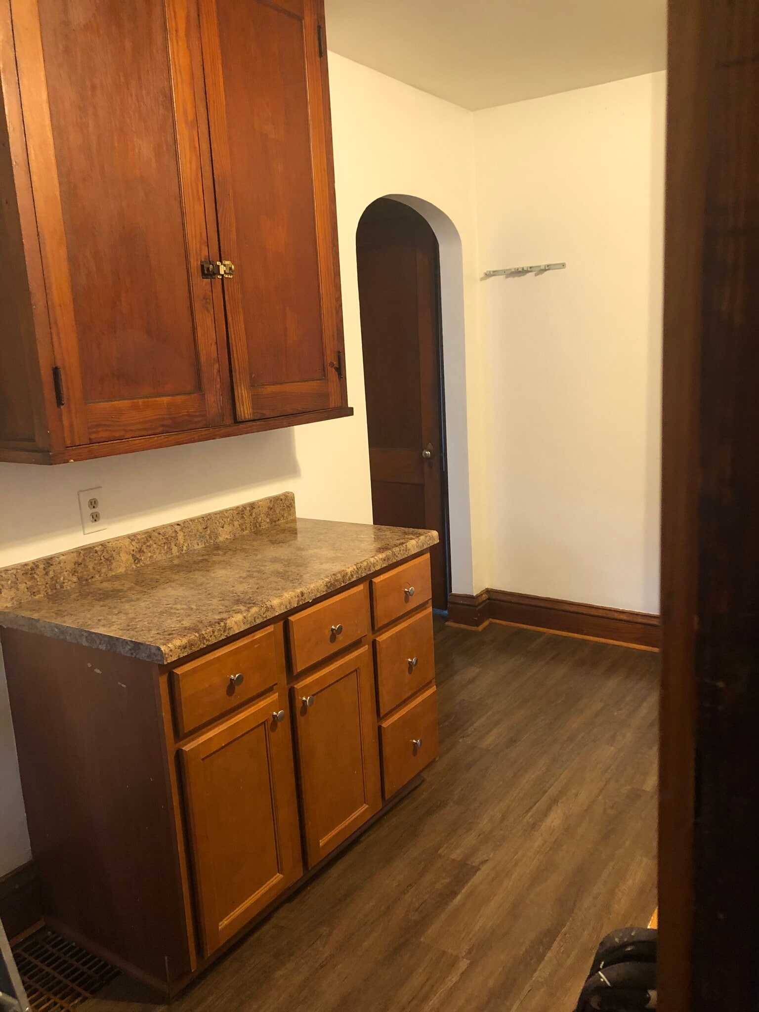 Kitchen - 2322 Spring St