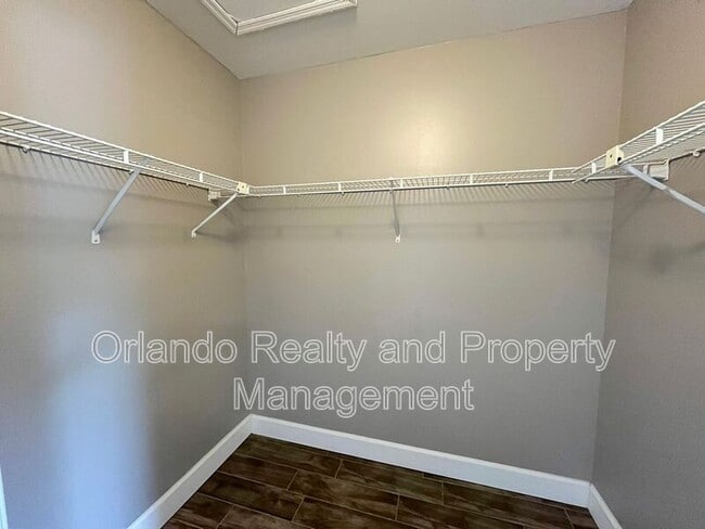 Building Photo - 7931 Merrimac Cove Dr