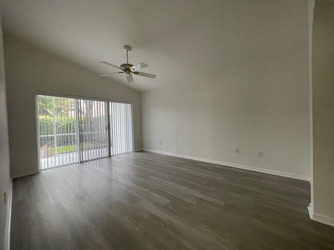 Building Photo - 22875 Barrister Dr