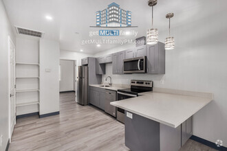 Building Photo - Modern 1-Bed 1-Bath Apartment Built in 2024