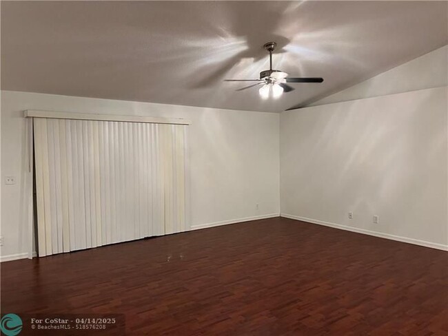 Building Photo - 3542 SW Margela St