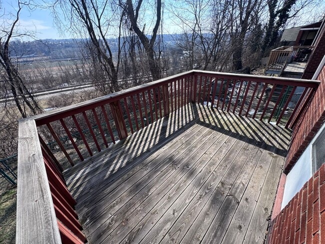 Building Photo - Updated 2-Bedroom 1-Bath House in Duquesne!!