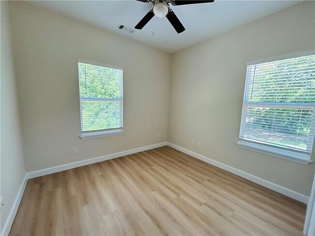 Building Photo - 518 Crutcher St