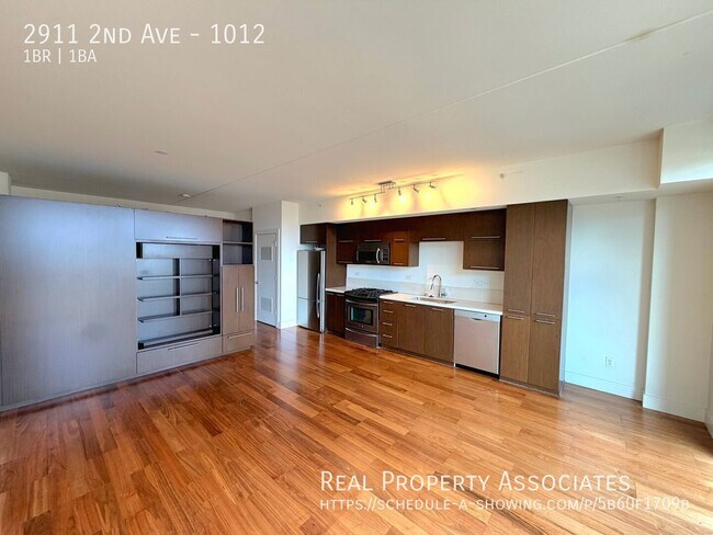 Building Photo - 2911 2nd Ave
