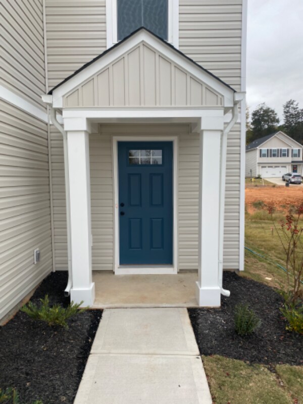 Building Photo - 420 Harmony Hl Trl