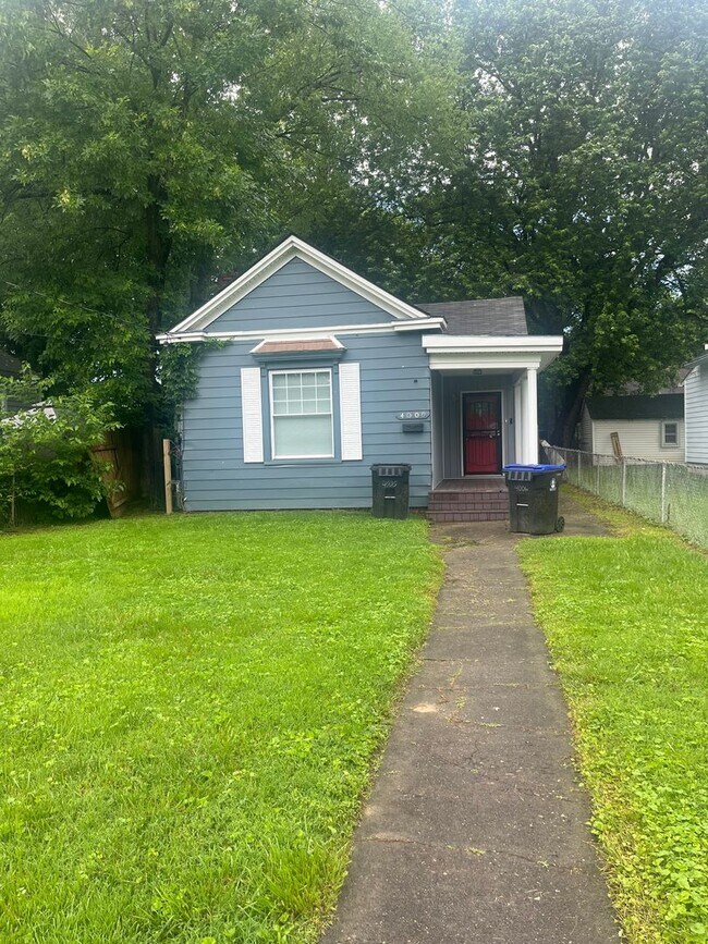 Building Photo - Gorgeous 3 bedroom updated house!