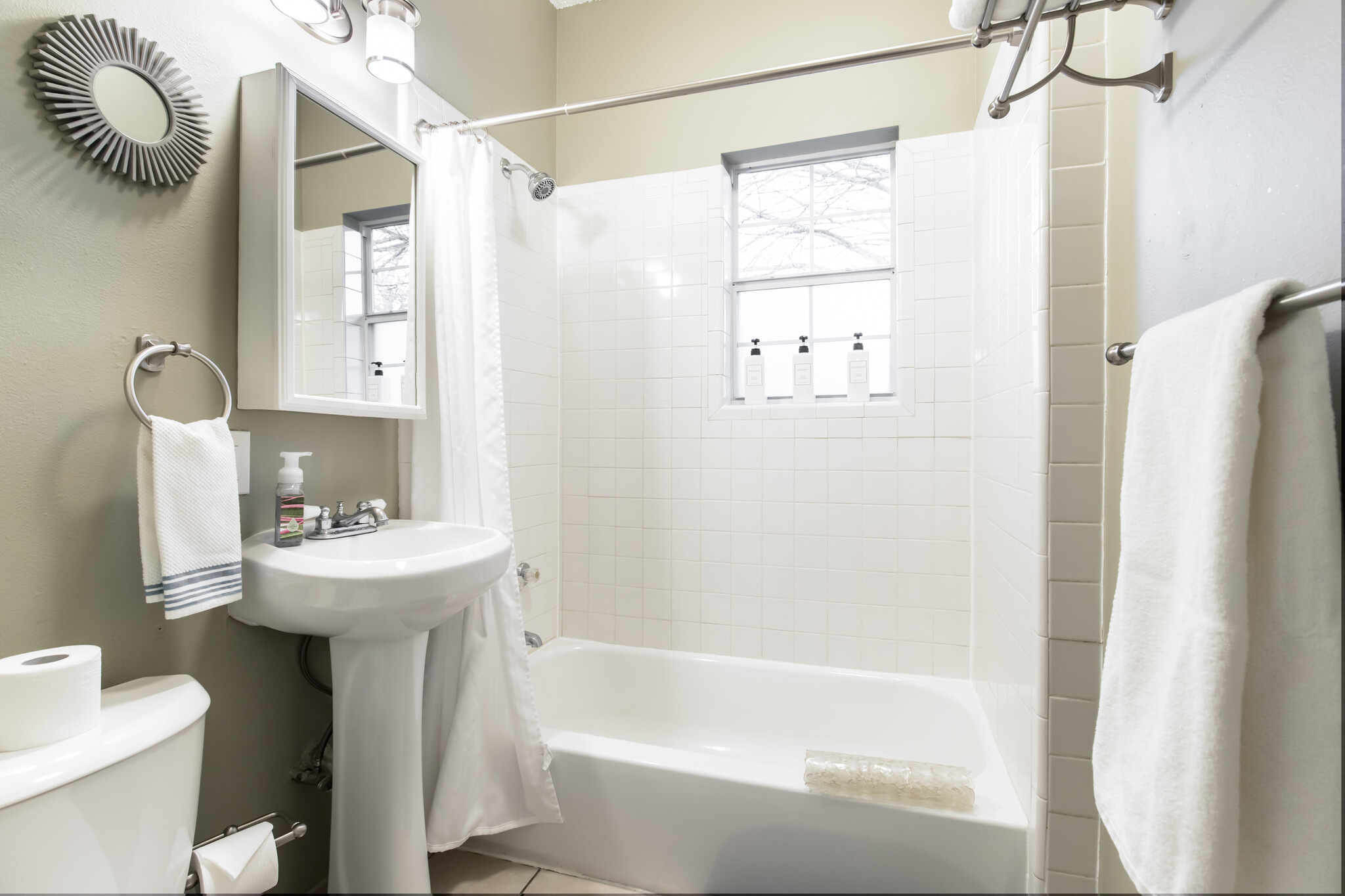 Bathroom - 110 South Henderson Avenue