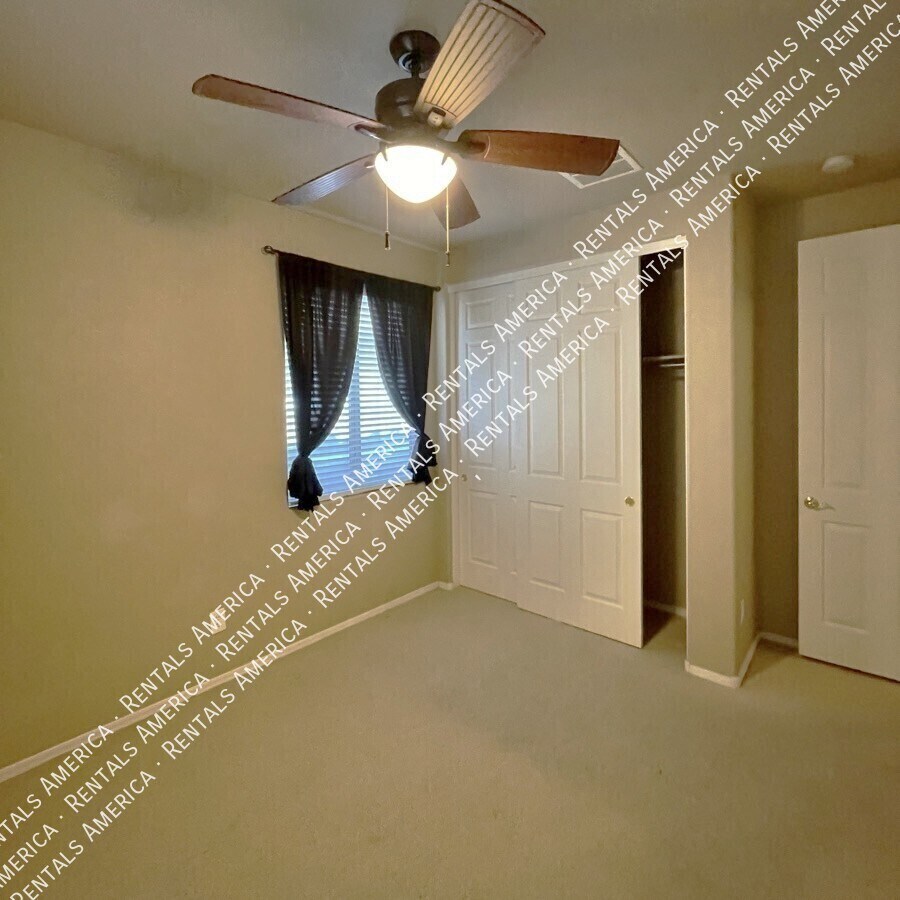 Building Photo - 2243 W Mila Way