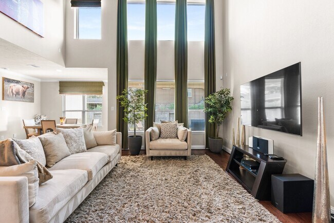 Building Photo - 25915 Lockspur Ct
