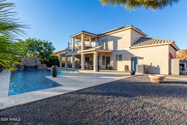 Building Photo - 20475 E Palomino Dr
