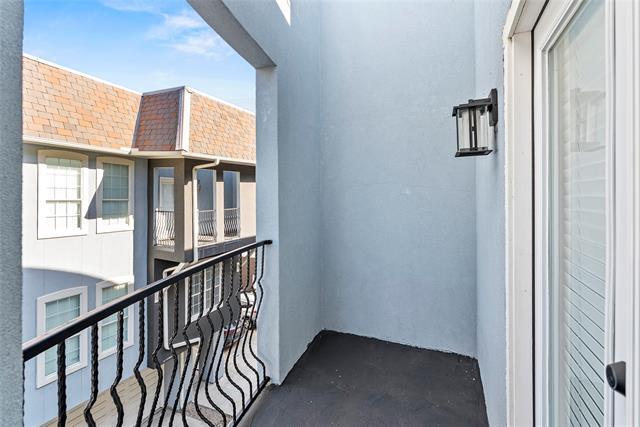 Building Photo - 2316 Stutz Dr