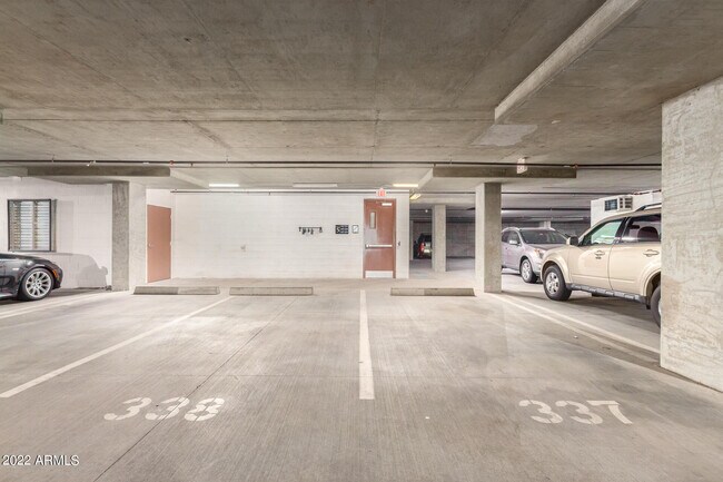 Building Photo - 11640 N Tatum Blvd