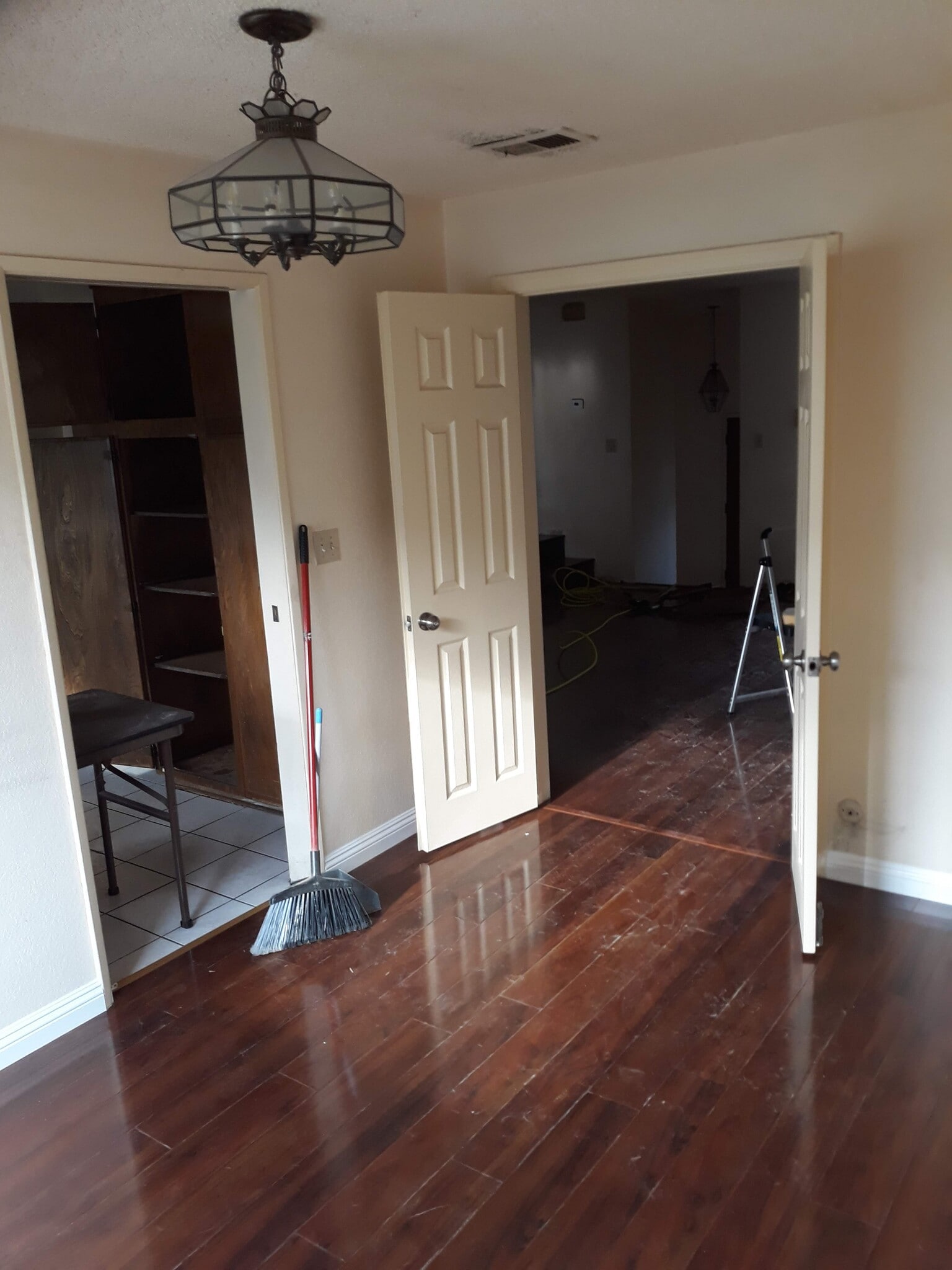 Building Photo - 11052 Lower Azusa Rd