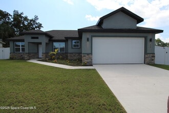 Building Photo - 432 Garvey Dr SW