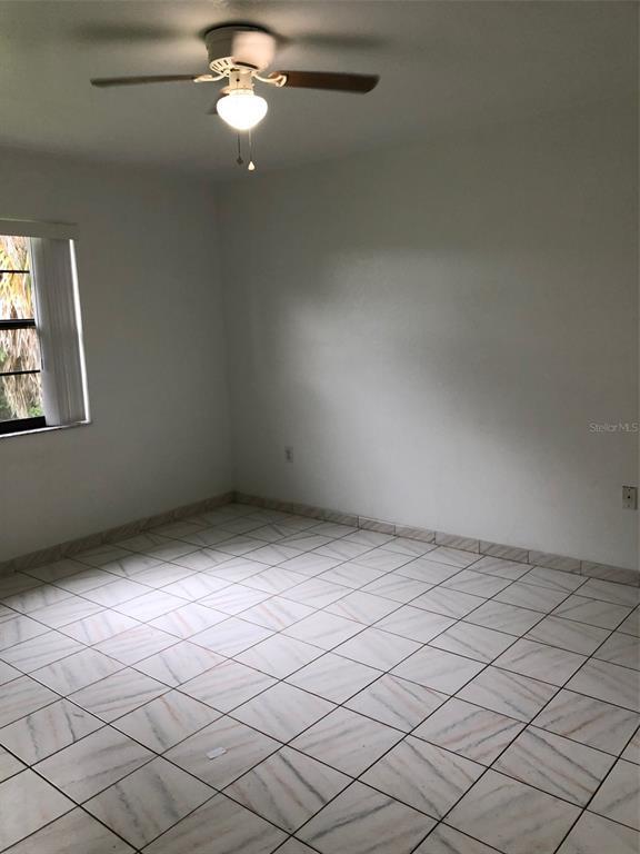 Building Photo - 25385 Sandhill Blvd