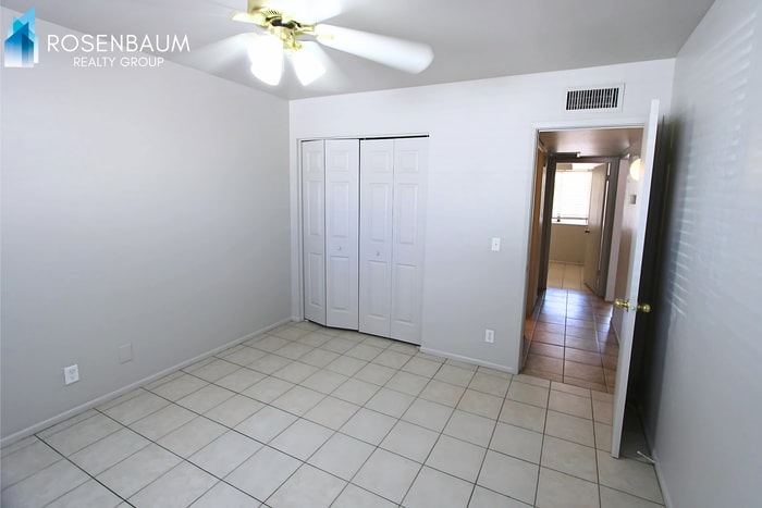 Building Photo - 4704 E Caballero St