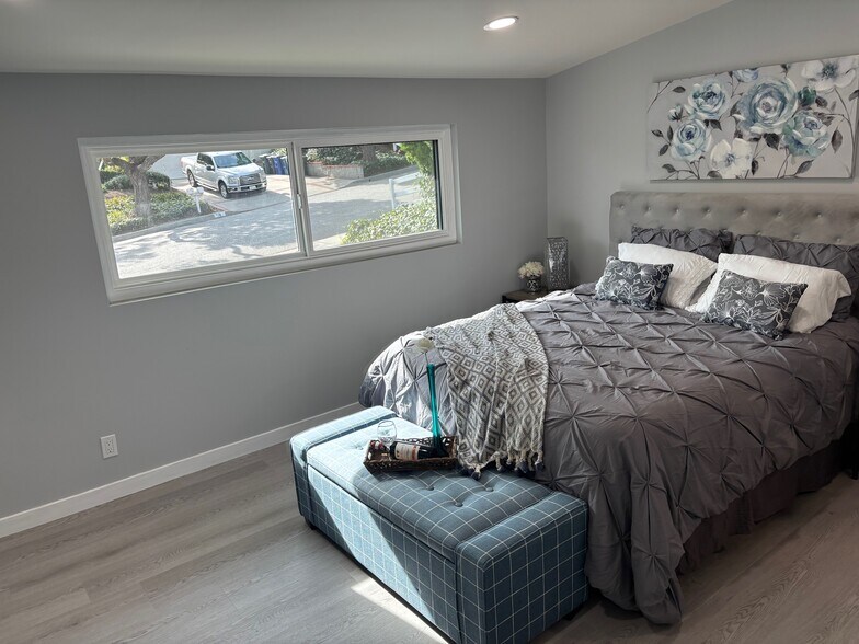 Building Photo - 19 Gaucho Dr