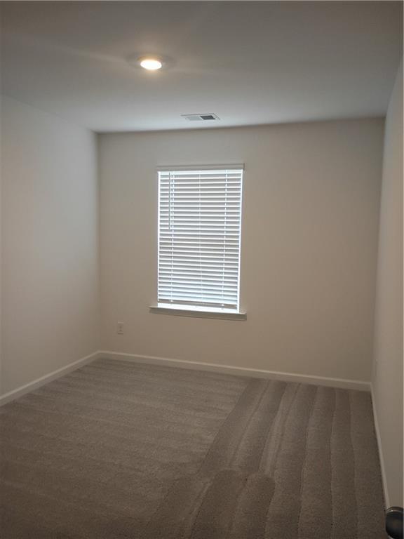 Building Photo - 124 Hazel Dr