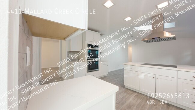 Building Photo - 4411 Mallard Creek Cir