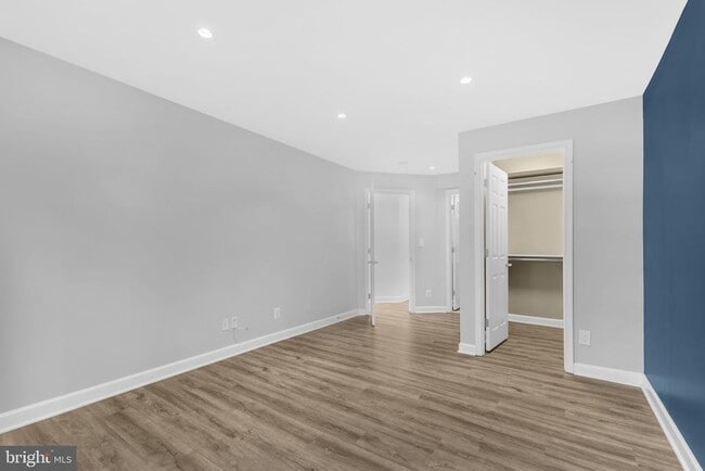 Building Photo - 1565A N Van Dorn St
