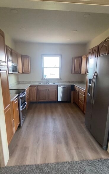 Kitchen - 105 Wapak St