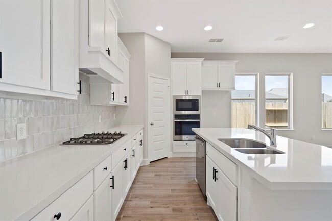Building Photo - 16314 Rock Hollow Bend Ln