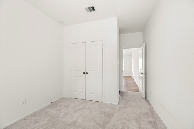 Building Photo - 1351 Antigua Dr