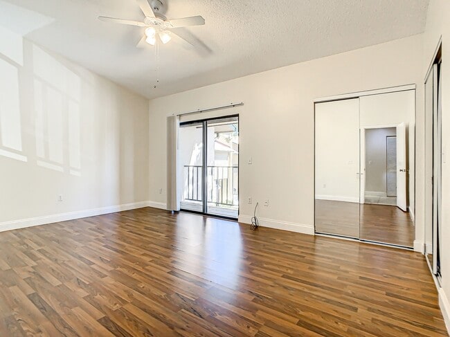 Building Photo - 4800 Rilma Ave