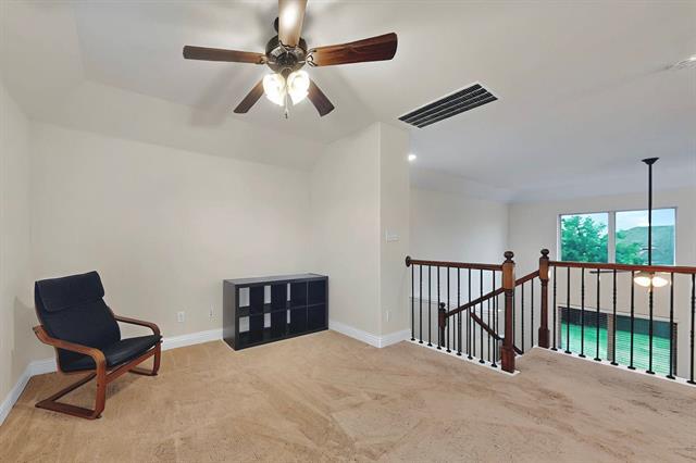 Building Photo - 2633 Sunstar Dr