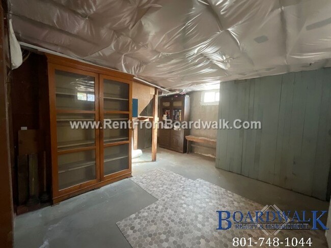 Building Photo - Great Remodeled Home in SLC