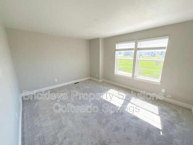 Building Photo - 1721 Rose Quartz Heights