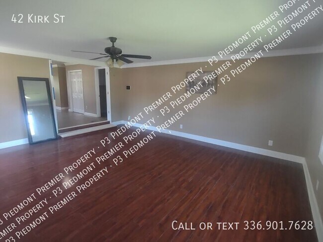 Building Photo - 42 Kirk St